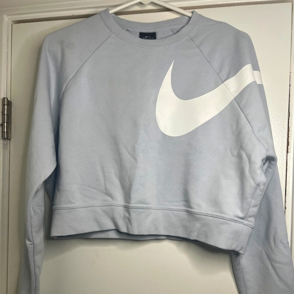Women's nike shirt